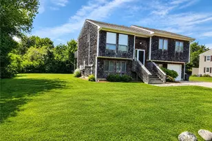 42 Jamestown Blvd, Narragansett, RI 02882 - Photo 2