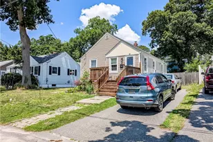 115 Davis Ave, Cranston, RI 02910 - Photo 2