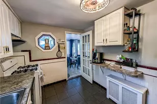 115 Davis Ave, Cranston, RI 02910 - Photo 16