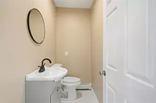 252 California Ave, Providence, RI 02905 - Photo 10