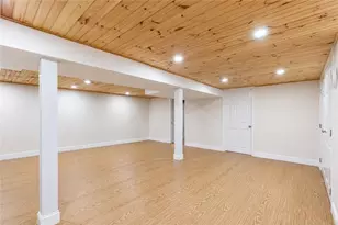 5 Interlocken Rd, East Providence, RI 02914 - Photo 26