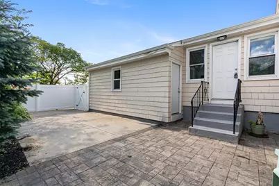 5 Interlocken Road, East Providence, RI 02914 - Photo 30