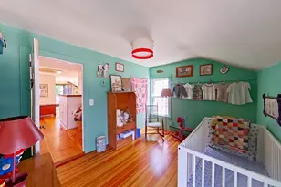 12 Sherman St, Newport, RI 02840 - Photo 28