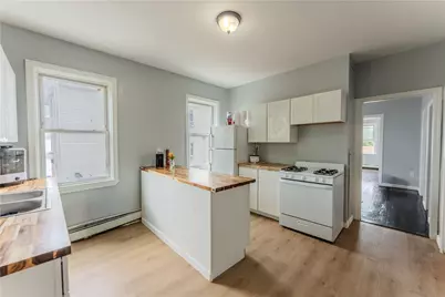 271 Union Avenue, Providence, RI 02909 - Photo 6