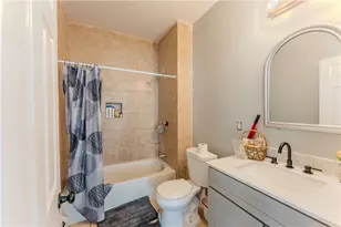 271 Union Ave, Providence, RI 02909 - Photo 10