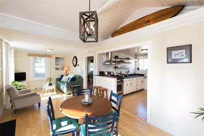 14 Winsor Avenue, North Kingstown, RI 02852 - Photo 6