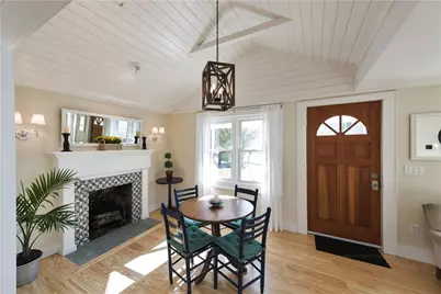 14 Winsor Avenue, North Kingstown, RI 02852 - Photo 24