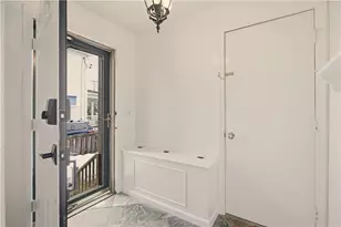 38 Harrison Ave, Newport, RI 02840 - Photo 4