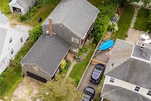 38 Harrison Ave, Newport, RI 02840 - Photo 18