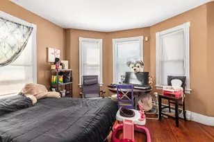 155 Ohio Ave, Providence, RI 02905 - Photo 8