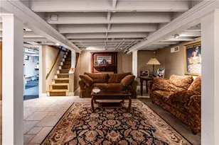 33 Sefton Dr, Cranston, RI 02905 - Photo 34