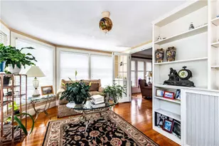 33 Sefton Dr, Cranston, RI 02905 - Photo 16