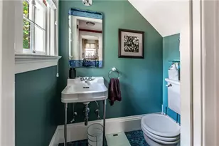33 Sefton Dr, Cranston, RI 02905 - Photo 20