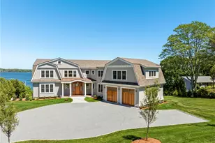19 Sea Ridge Dr, Narragansett, RI 02874 - Photo 1