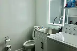 99 Lookout Ave, Cranston, RI 02920 - Photo 22