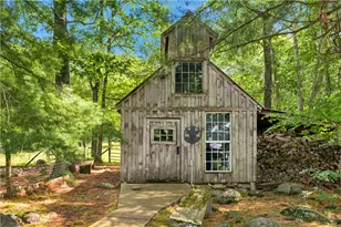 226 Tourtellot Hill Rd, Glocester, RI 02814 - Photo 34