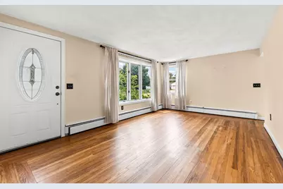 12 Janet Drive, West Warwick, RI 02893 - Photo 4