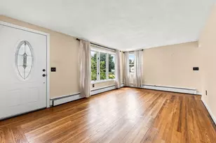 12 Janet Dr, West Warwick, RI 02893 - Photo 4