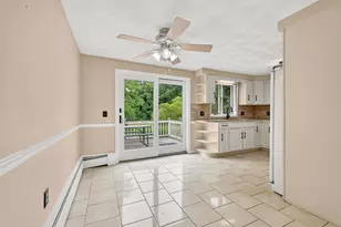 12 Janet Dr, West Warwick, RI 02893 - Photo 6
