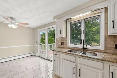 12 Janet Drive, West Warwick, RI 02893 - Photo 10