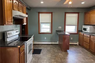 177 S Bend St, Pawtucket, RI 02860 - Photo 6