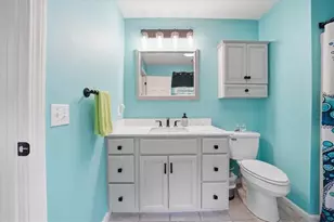 26 Davis Cir, Warwick, RI 02886 - Photo 32