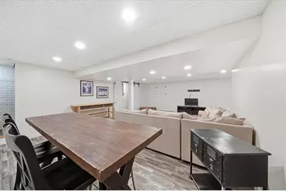 26 Davis Circle, Warwick, RI 02886 - Photo 34