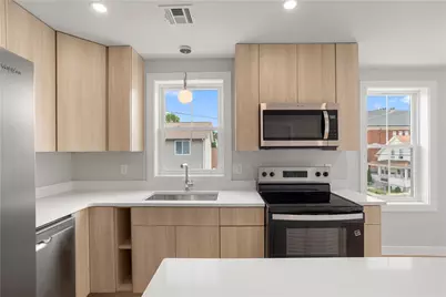 90 Berkshire Street #2, Providence, RI 02908 - Photo 2