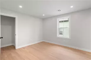 90 Berkshire St, Providence, RI 02908 - Photo 16