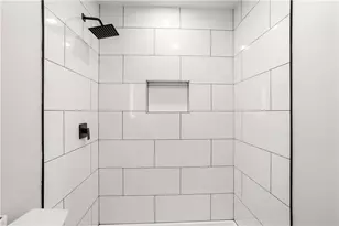 90 Berkshire St, Providence, RI 02908 - Photo 14