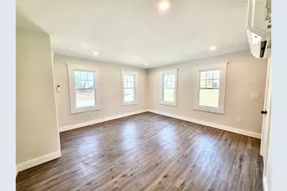 8 Wolf Hill Road, Smithfield, RI 02917 - Photo 12