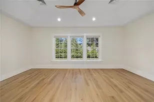 561 Bristol Ferry Rd, Portsmouth, RI 02871 - Photo 18