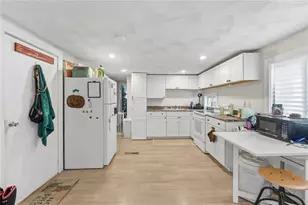 3 Ln 7 Ln, Coventry, RI 02816 - Photo 16