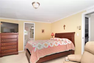 63 Little Pond Rd, South Kingstown, RI 02879 - Photo 12