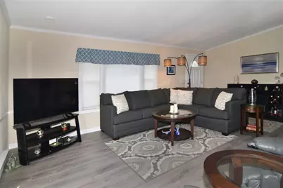 63 Little Pond Road, South Kingstown, RI 02879 - Photo 8