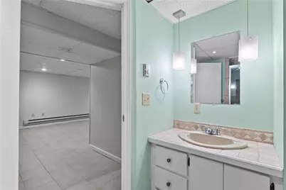 71 Hawthorne Place, North Providence, RI 02904 - Photo 32