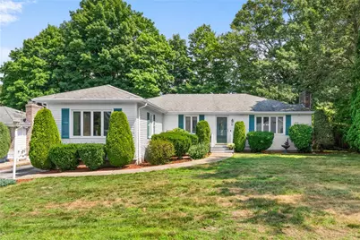 71 Hawthorne Place, North Providence, RI 02904 - Photo 2
