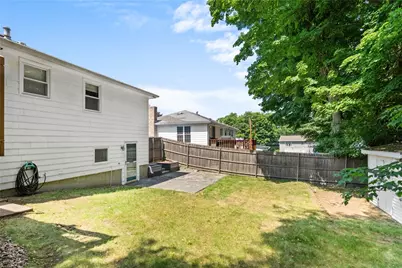 71 Hawthorne Place, North Providence, RI 02904 - Photo 40