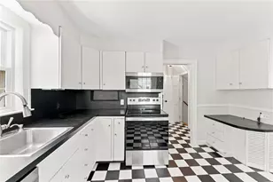 130 Ferry Ln, Barrington, RI 02806 - Photo 2
