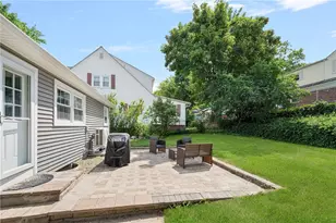 64 Royal Ave, Providence, RI 02908 - Photo 16