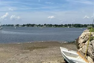 58 Beach St, Warren, RI 02885 - Photo 2