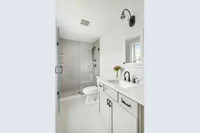 118 Newport Avenue, Middletown, RI 02842 - Photo 28