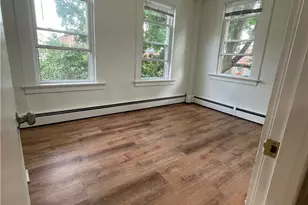 53 Duane St, East Greenwich, RI 02818 - Photo 4