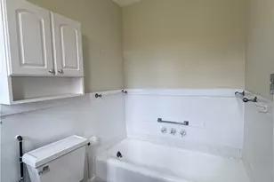 41 Walcott Ave, Jamestown, RI 02835 - Photo 30