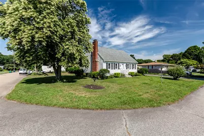 15 Drake Road, Warwick, RI 02888 - Photo 2