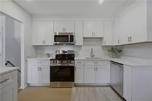 117 Canonchet Dr, Portsmouth, RI 02871 - Photo 12