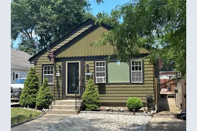 47 Naples Avenue, Providence, RI 02908 - Photo 1