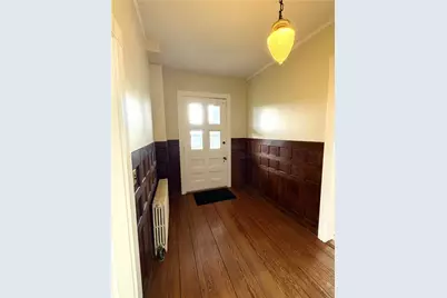 39 Walcott Avenue, Jamestown, RI 02835 - Photo 10