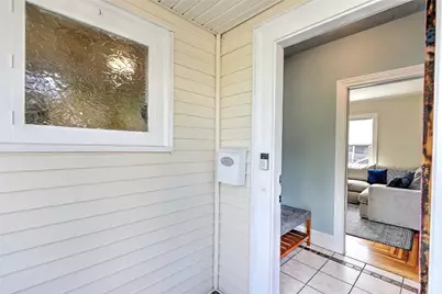 15 Wollaston Street, Cranston, RI 02910 - Photo 8