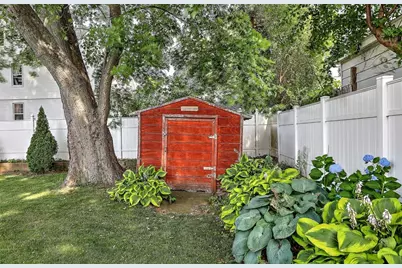 15 Wollaston Street, Cranston, RI 02910 - Photo 40